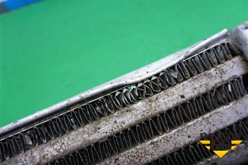 Интеркулер (7L6145804A) для Volkswagen Touareg c 2002-2010г (Туарег)