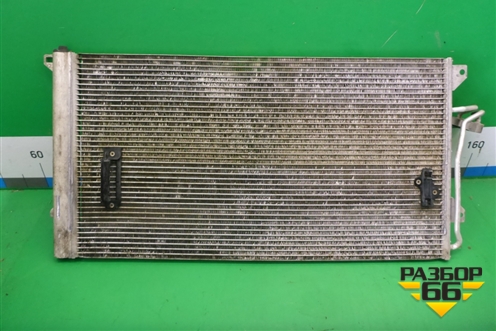 Радиатор кондиционера (7L0820411G) для Volkswagen Touareg c 2002-2010г (Туарег)