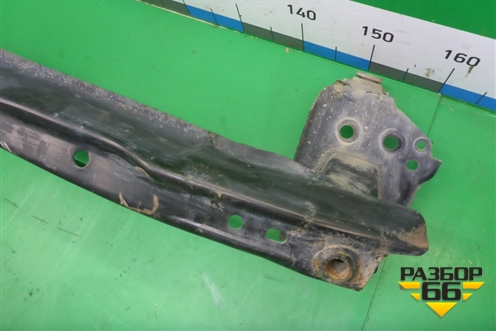 Усилитель переднего бампера (7L0807109E) для Volkswagen Touareg c 2002-2010г (Туарег)