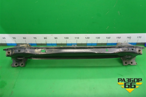 Усилитель переднего бампера (7L0807109E) для Volkswagen Touareg c 2002-2010г (Туарег)