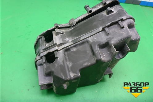 Корпус блока предохранителей (7L0937576B) для Volkswagen Touareg c 2002-2010г (Туарег)