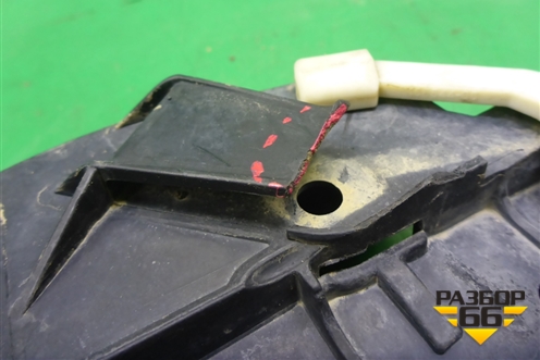 Кронштейн фары правой (16464600) для Volkswagen Touareg c 2002-2010г (Туарег)