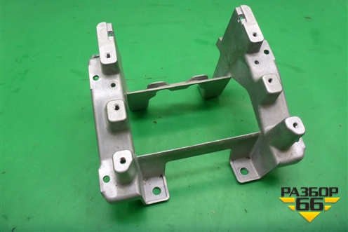 Кронштейн (подлокотника) (7L0863345) для Volkswagen Touareg c 2002-2010г (Туарег)