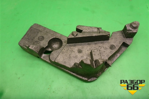 Ящик инструментальный в багажник (7L0012113A) для Volkswagen Touareg c 2002-2010г (Туарег)