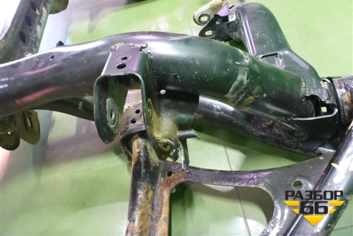 Балка задняя (7L0500041) для Volkswagen Touareg c 2002-2010г (Туарег)