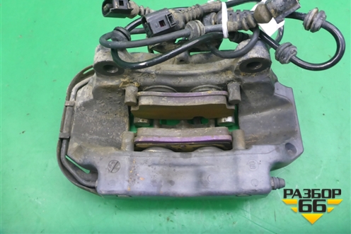 Суппорт задний правый (4х поршневой) для Volkswagen Touareg c 2002-2010г (Туарег)