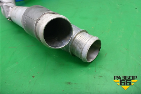 Патрубок интеркулера (3.0л CAS) (7L6145945F) для Volkswagen Touareg c 2002-2010г (Туарег)