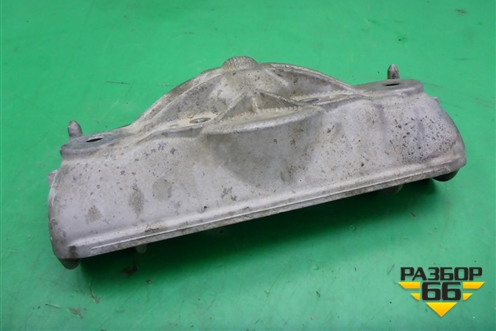 Кронштейн амортизатора переднего для Volkswagen Touareg c 2002-2010г (Туарег)