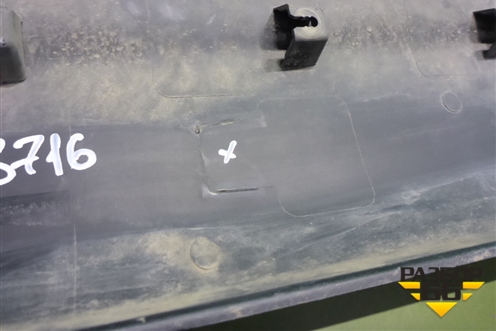 Накладка двери передней правой (808704EA0A) для Nissan Qashqai (J11E) с 2013г (Кашкай)