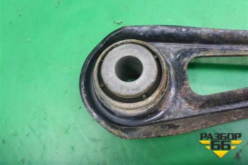 Рычаг задний поперечный для Volkswagen Touareg c 2002-2010г (Туарег)