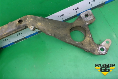 Балка передняя поперечная (крепления опор двигателя) (7L0199207B) для Volkswagen Touareg c 2002-2010г (Туарег)