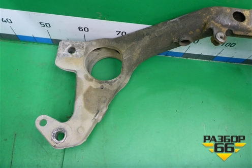 Балка передняя поперечная (крепления опор двигателя) (7L0199207B) для Volkswagen Touareg c 2002-2010г (Туарег)