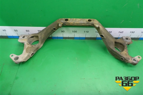 Балка передняя поперечная (крепления опор двигателя) (7L0199207B) для Volkswagen Touareg c 2002-2010г (Туарег)