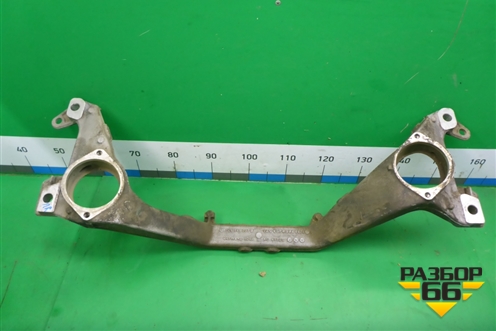 Балка передняя поперечная (крепления опор двигателя) (7L0199207B) для Volkswagen Touareg c 2002-2010г (Туарег)