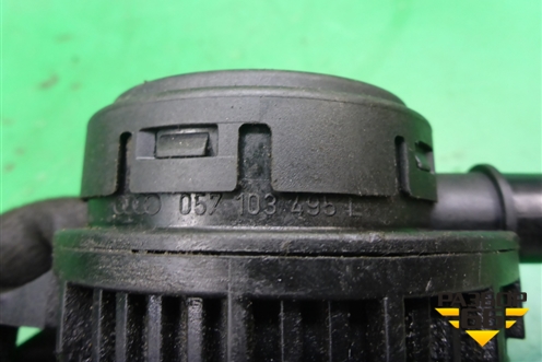 Маслоотделитель (3.0л CAS) (057103495L) для Volkswagen Touareg c 2002-2010г (Туарег)