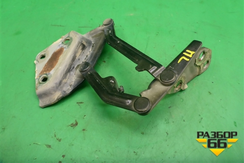 Петля капота левая (7L6823301B) для Volkswagen Touareg c 2002-2010г (Туарег)