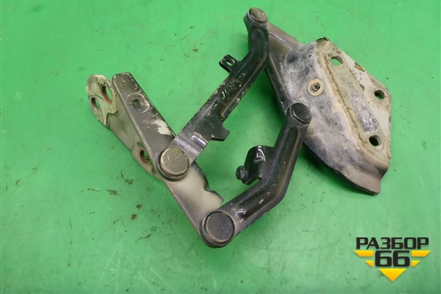 Петля капота правая (7L6823302B) для Volkswagen Touareg c 2002-2010г (Туарег)