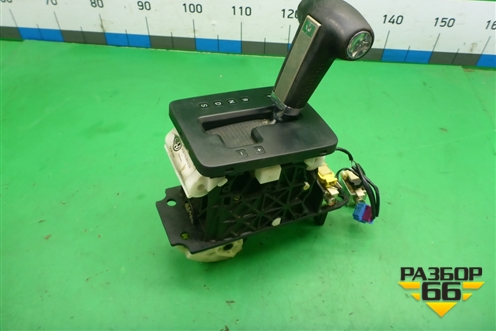 Кулиса КПП АКПП (7L6713203D) для Volkswagen Touareg c 2002-2010г (Туарег)