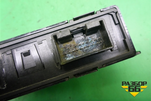 Блок управления парктроником (7L0919283F) для Volkswagen Touareg c 2002-2010г (Туарег)