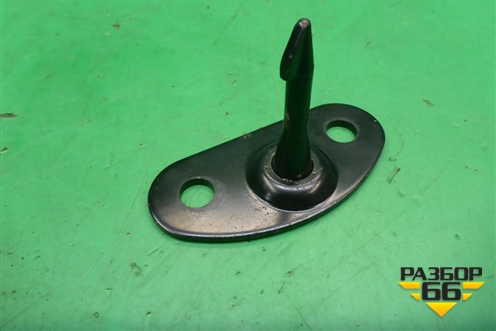 Замок спинки заднего сиденья (ответная часть правый) (7L0886162E) для Volkswagen Touareg c 2002-2010г (Туарег)