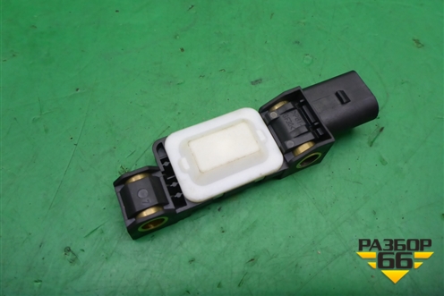 Датчик AIR BAG (4B0959643E) для Volkswagen Touareg c 2002-2010г (Туарег)