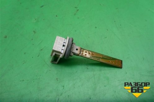 Датчик температуры воздуха (салонный) (4B0820539) для Volkswagen Touareg c 2002-2010г (Туарег)