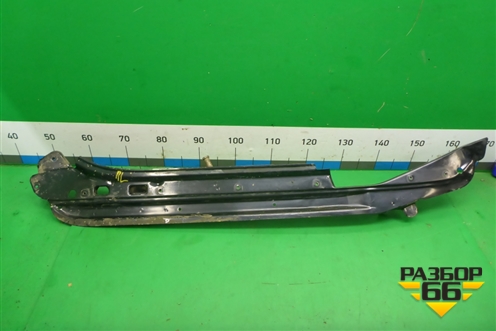 Кронштейн переднего крыла левый (7L6805919B) для Volkswagen Touareg c 2002-2010г (Туарег)