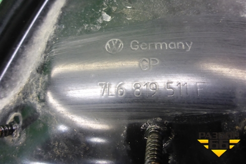 Короб водоотводящий (левый) (7L6819511F) для Volkswagen Touareg c 2002-2010г (Туарег)