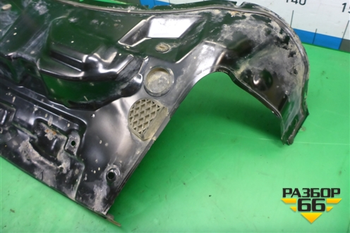 Короб водоотводящий (7L6819523C) для Volkswagen Touareg c 2002-2010г (Туарег)