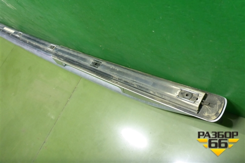 Рейлинг на крышу левый (7L6860181H) для Volkswagen Touareg c 2002-2010г (Туарег)