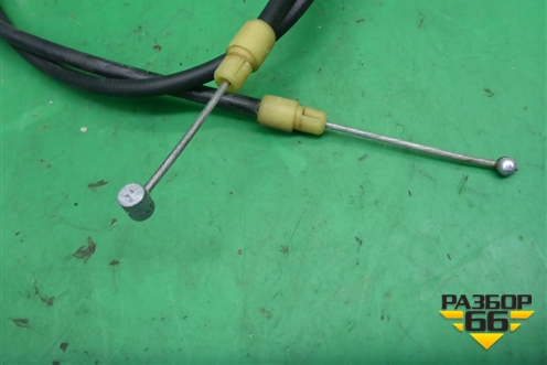 Трос стояночного тормоза (7L0721556B) для Volkswagen Touareg c 2002-2010г (Туарег)