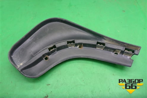 Брызговик задний правый (7L0075101A) для Volkswagen Touareg c 2002-2010г (Туарег)