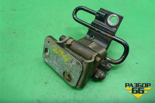 Петля двери задней правой нижняя для Volkswagen Touareg c 2002-2010г (Туарег)