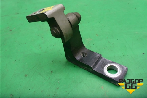 Петля двери передней левой верхняя для Volkswagen Touareg c 2002-2010г (Туарег)