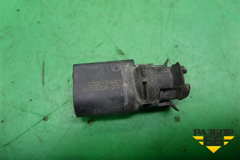 Датчик температуры воздуха для Volkswagen Touareg c 2002-2010г (Туарег)