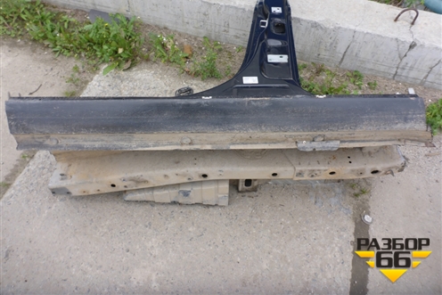 Порог со стойкой левый для Volkswagen Touareg c 2002-2010г (Туарег)