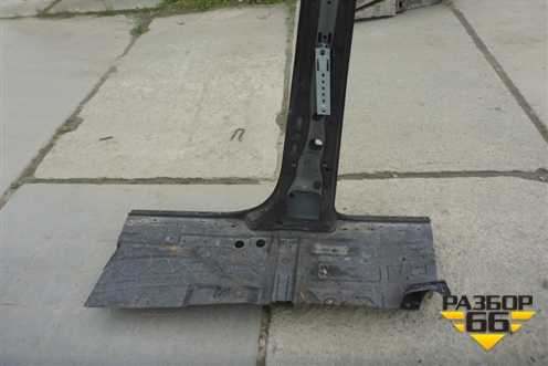 Порог со стойкой правый для Volkswagen Touareg c 2002-2010г (Туарег)