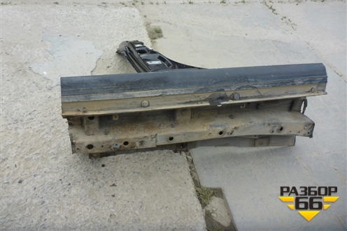 Порог со стойкой правый для Volkswagen Touareg c 2002-2010г (Туарег)