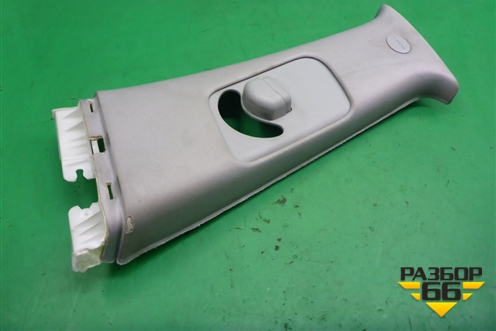 Обшивка стойки центральная верхняя левая (858302W310) для Hyundai Grand Santa Fe с 2012-2018г (Гранд Санта Фе)