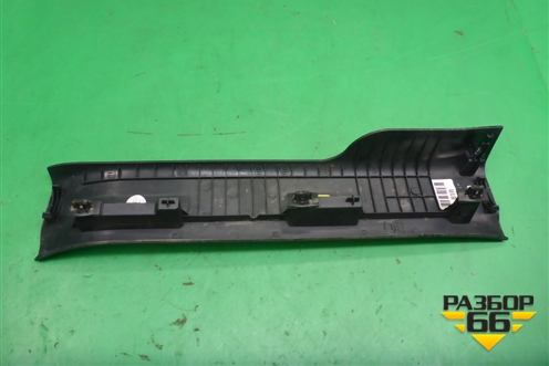 Накладка порога внутренняя заднего левого (85876B8000) для Hyundai Grand Santa Fe с 2012-2018г (Гранд Санта Фе)