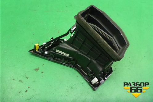 Дефлектор воздушный центральный правый (974202W000) для Hyundai Grand Santa Fe с 2012-2018г (Гранд Санта Фе)