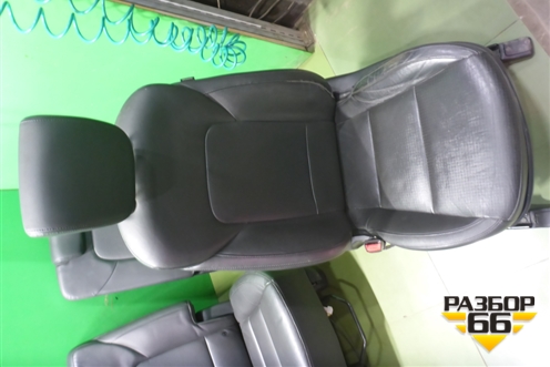 Сиденья комплект (AIR BAG подогрев электро регулировка) для Hyundai Grand Santa Fe с 2012-2018г (Гранд Санта Фе)