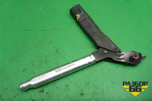 Замок ремня безопасности передний с пиропатроном левый для Hyundai Grand Santa Fe с 2012-2018г (Гранд Санта Фе)