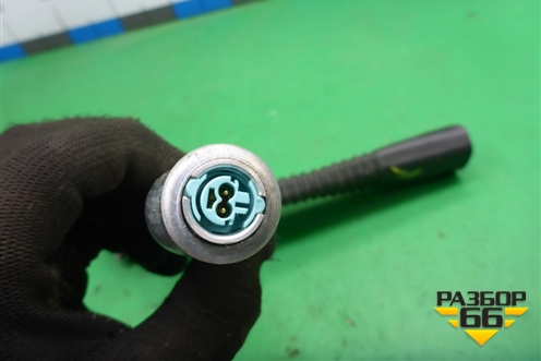 Замок ремня безопасности передний с пиропатроном левый для Hyundai Grand Santa Fe с 2012-2018г (Гранд Санта Фе)