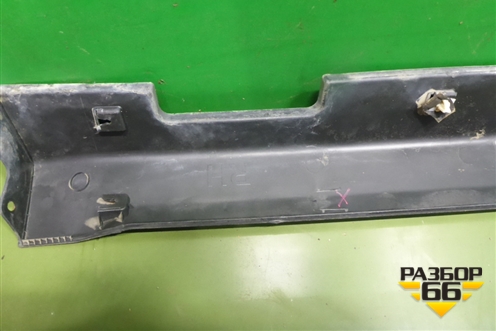Накладка на порог наружная правая (87754B8000) для Hyundai Grand Santa Fe с 2012-2018г (Гранд Санта Фе)