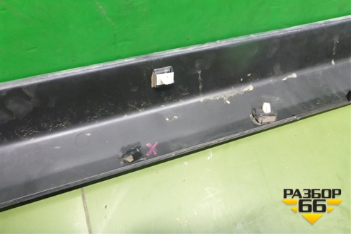 Накладка на порог наружная правая (87754B8000) для Hyundai Grand Santa Fe с 2012-2018г (Гранд Санта Фе)