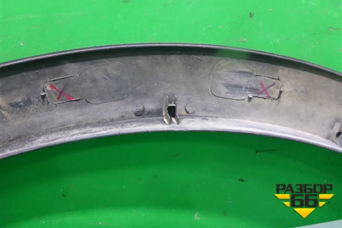 Накладка переднего крыла правого (87714B8000) для Hyundai Grand Santa Fe с 2012-2018г (Гранд Санта Фе)