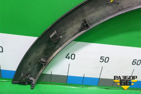 Накладка переднего крыла правого (87714B8000) для Hyundai Grand Santa Fe с 2012-2018г (Гранд Санта Фе)