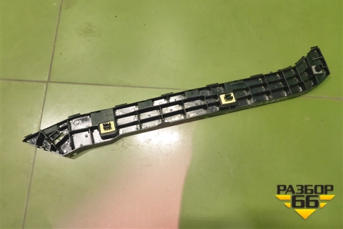 Кронштейн заднего бампера правый (новый) (57707SG080) для Subaru Forester (S13) с 2012г (Форестер)