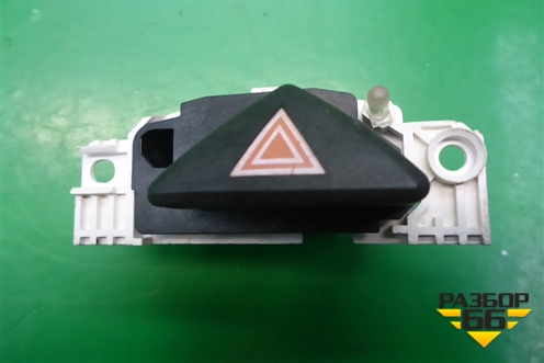 Кнопка аварийной сигнализации (2M5T13A350BB) для Ford Focus 1 с 1998-2004г (Фокус)